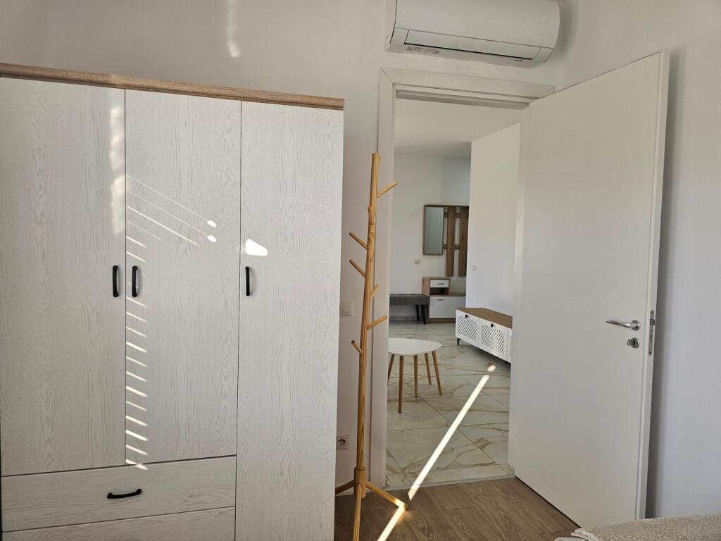 🏘️ Appartamento 2+1 in affitto 📍 Univers City💰 Prezzo: 50.000 lek / mese