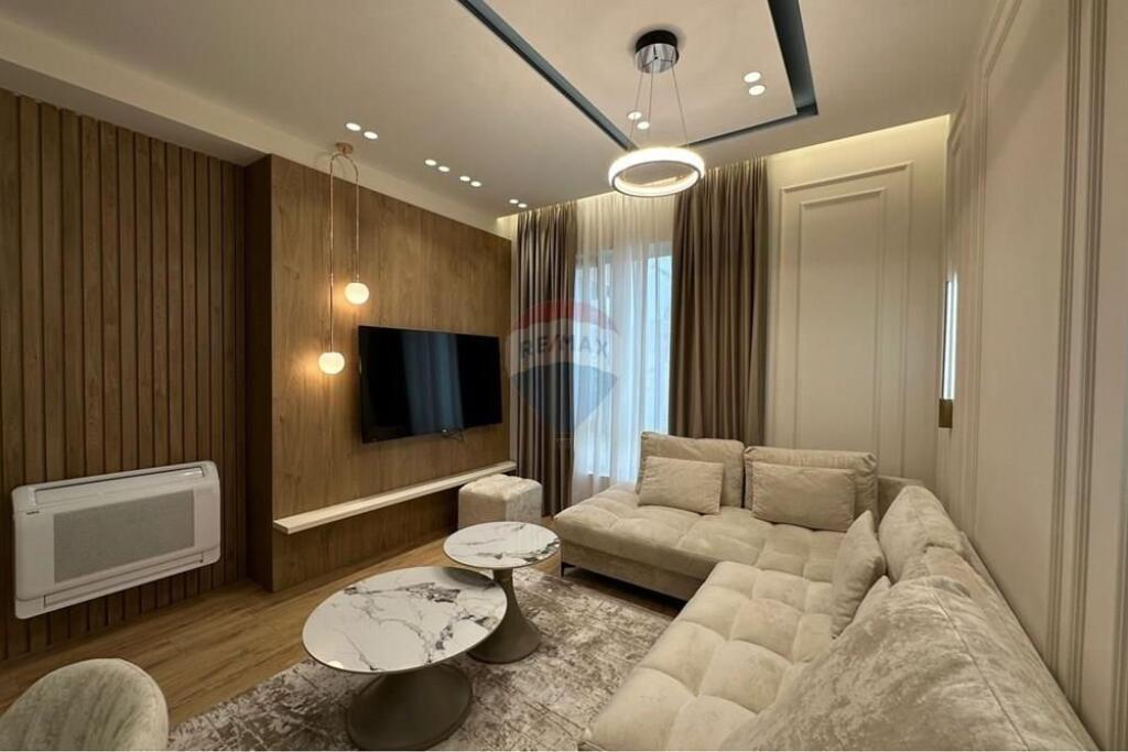 Super Apartament Luksoz me Qira te Air Albania!