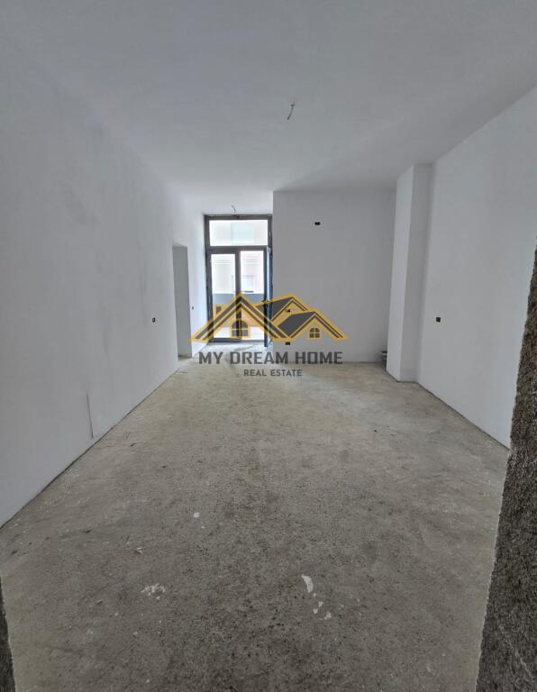 Apartment 2+1+2+Veranda for Sale in Vollga, Durres Full View of the Sea