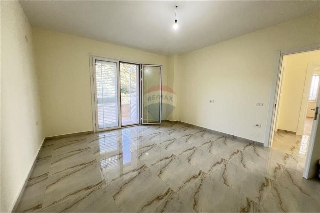 🏡 Apartment 2+1 – For Sale | Lungomare, Vlorë