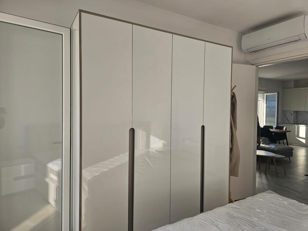 🏘️ Appartamento 2+1 in affitto 📍 Univers City💰 Prezzo: 50.000 lek / mese