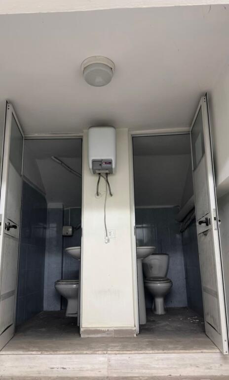 Jepet me qira / Shitet – Ambjent Biznesi 172 m²