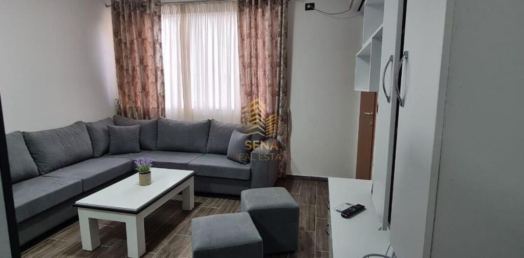 Qira, Apartament, 1+1, 5 Maji, 350 Euro/muaj