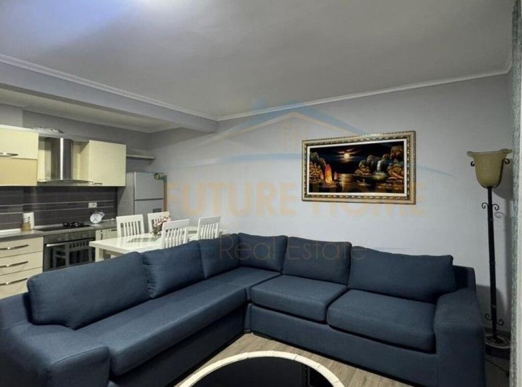 Qira, Apartament 2+1, Oxhaku, Tiranë