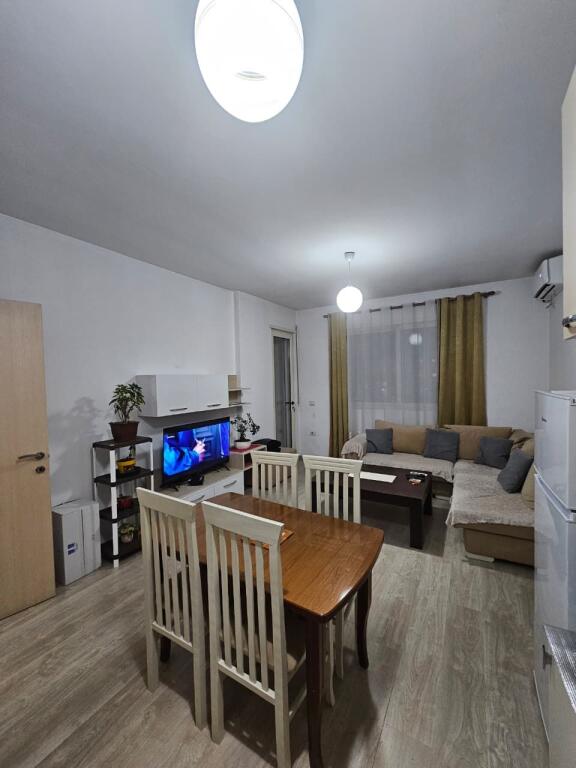 affittasi 1+1 ad Astir