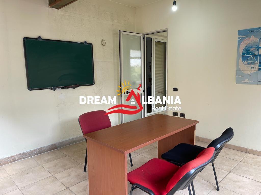 Zyre me qera ne Don Bosko prane Vizion , Tirane (ID 42611400 )