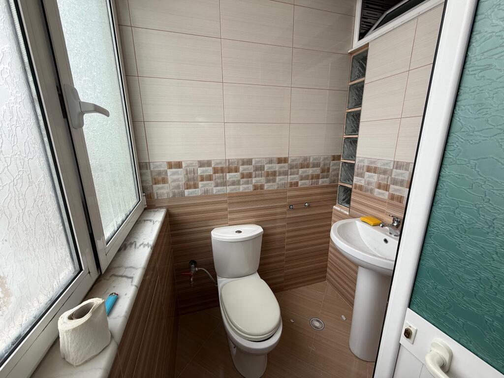 Apartament 2+1+2 per qira , Laprake