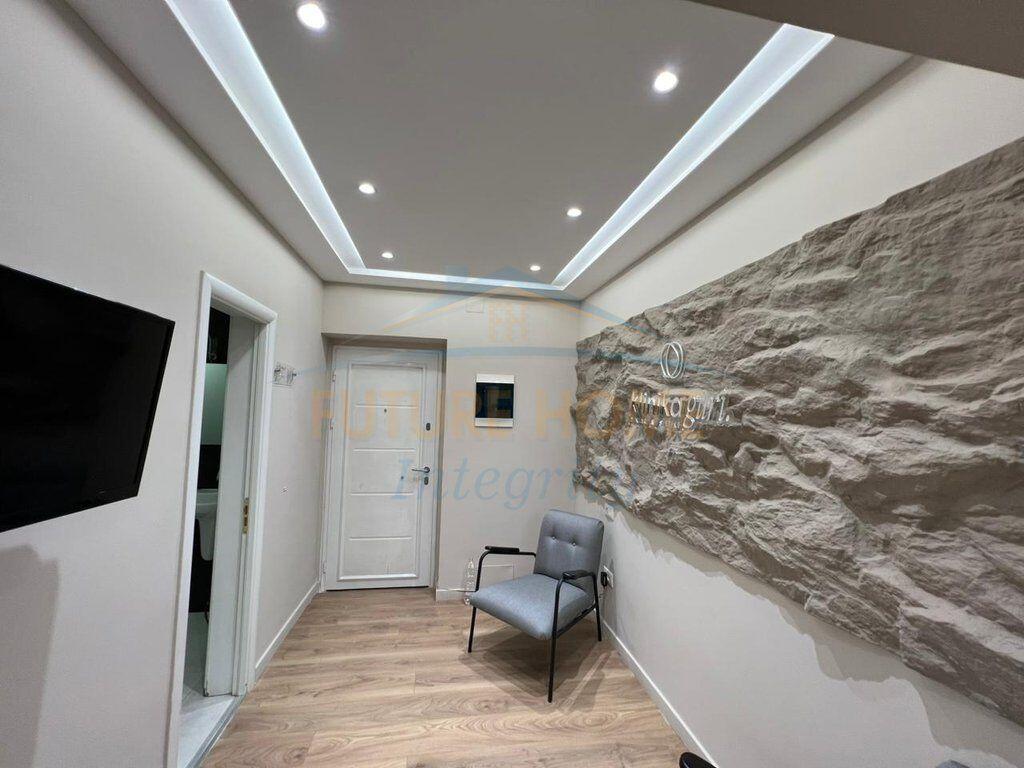 Ambient Biznesi ne shitje, Rruga Irfan Tomini, Tiranë.