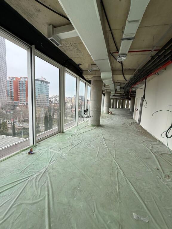 UFFICIO IN AFFITTO 496 M2 CENTRO 12.500 EURO