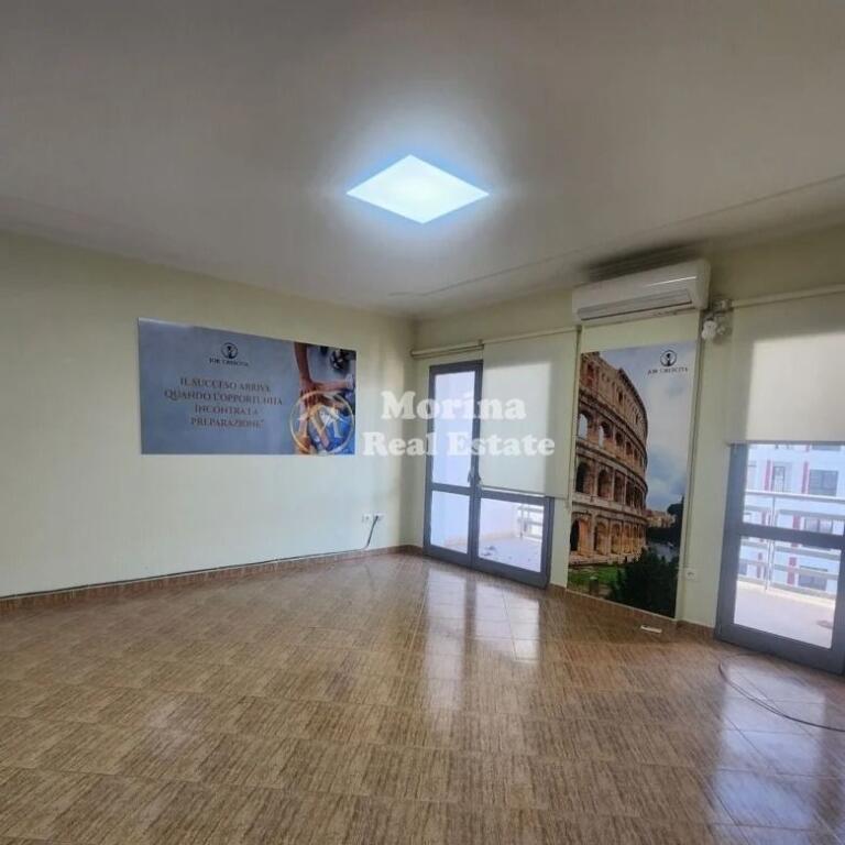 Qera | Ambjent Biznesi | Zogu i Zi | 800 €/muaj