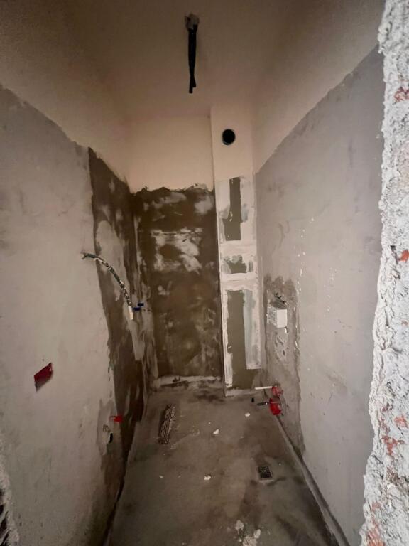 🏡 Shitet apartament 2+1 ne Bridge Side Residence, Paskuqan