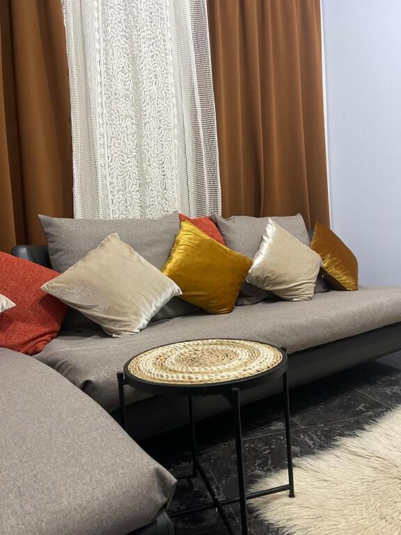 🏡 2 Monolocali in Affitto – Via di Dibra (Airbnb)!!!