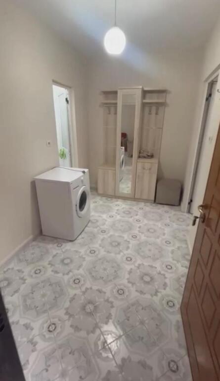 Apartament me qera 1+1 - 📍Porcelan