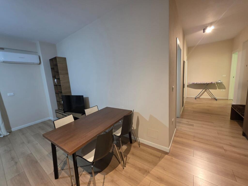 For rent 2+1+2 Apartment In the center of Zogu i Zi, "Foleja e Gjelbër" complex, near Ring Center