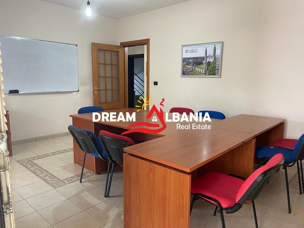 Zyre me qera ne Don Bosko prane Vizion , Tirane (ID 42611400 )