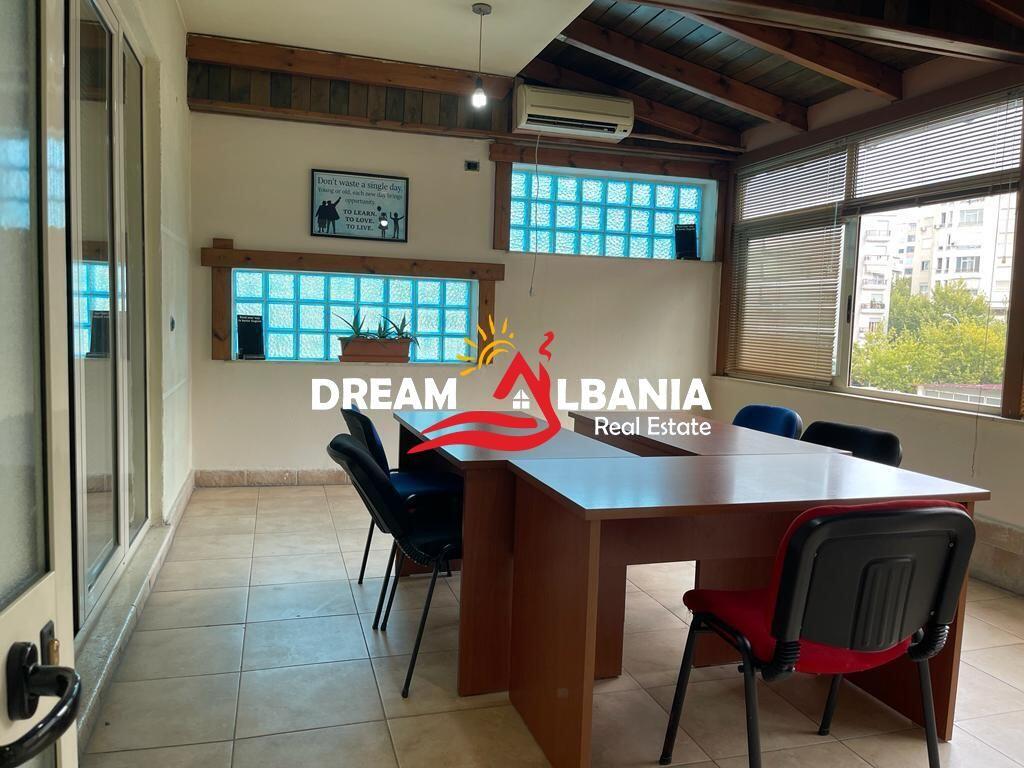 Zyre me qera ne Don Bosko prane Vizion , Tirane (ID 42611400 )