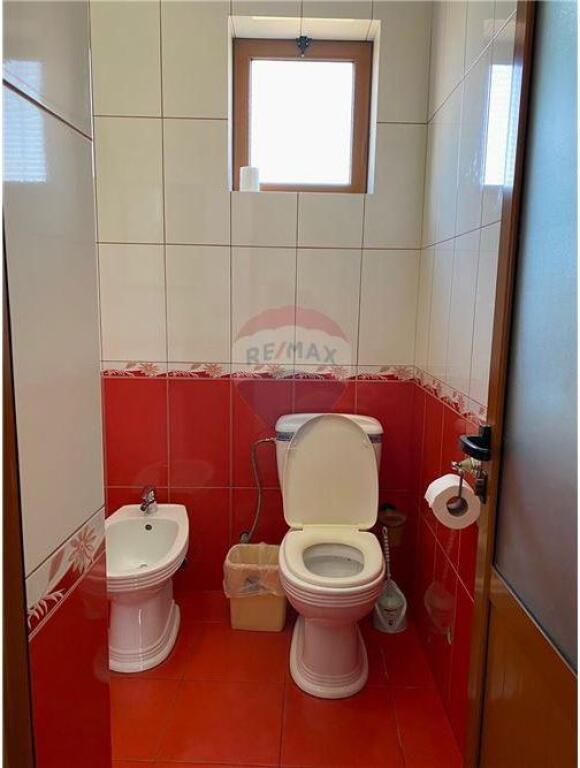 OKAZION VILE PER SHITJE NE POGRADEC