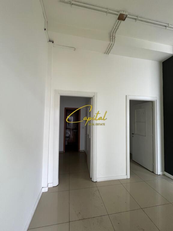 BUSINESS PREMISES FOR RENT 105 M2 Teodor Keko St. 900 EURO