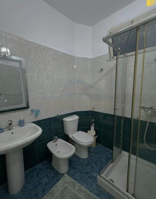 Rent, Apartment 1+1 , Barrikadave Street, Tirane