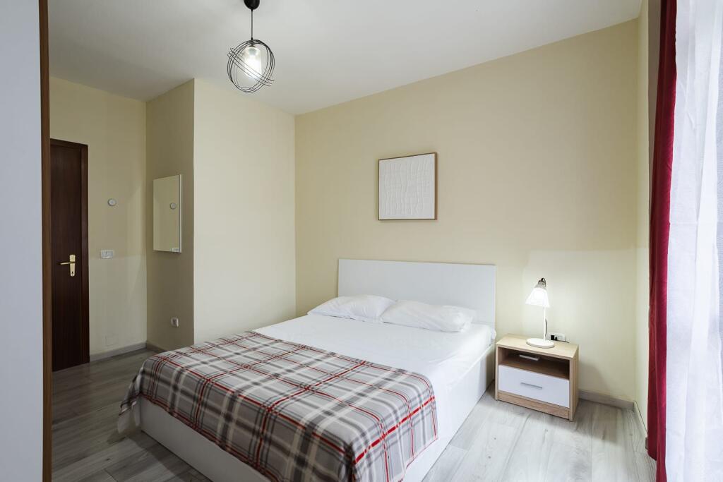 For rent apartment 3+1+2 bathrooms at the former Exhibition