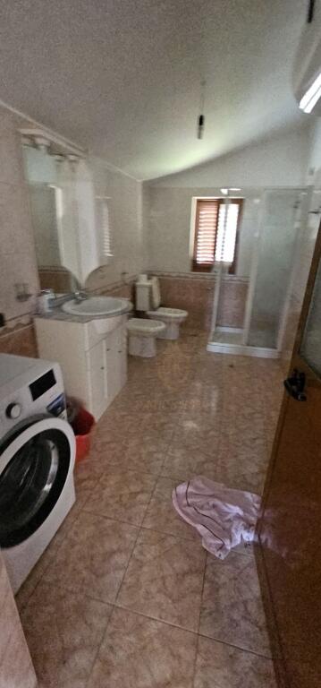 🏡 SHTËPI PRIVATE 3-KATËSHE ME TRUALL – NË SHITJE 🏡 📍 Manëz, Durrës