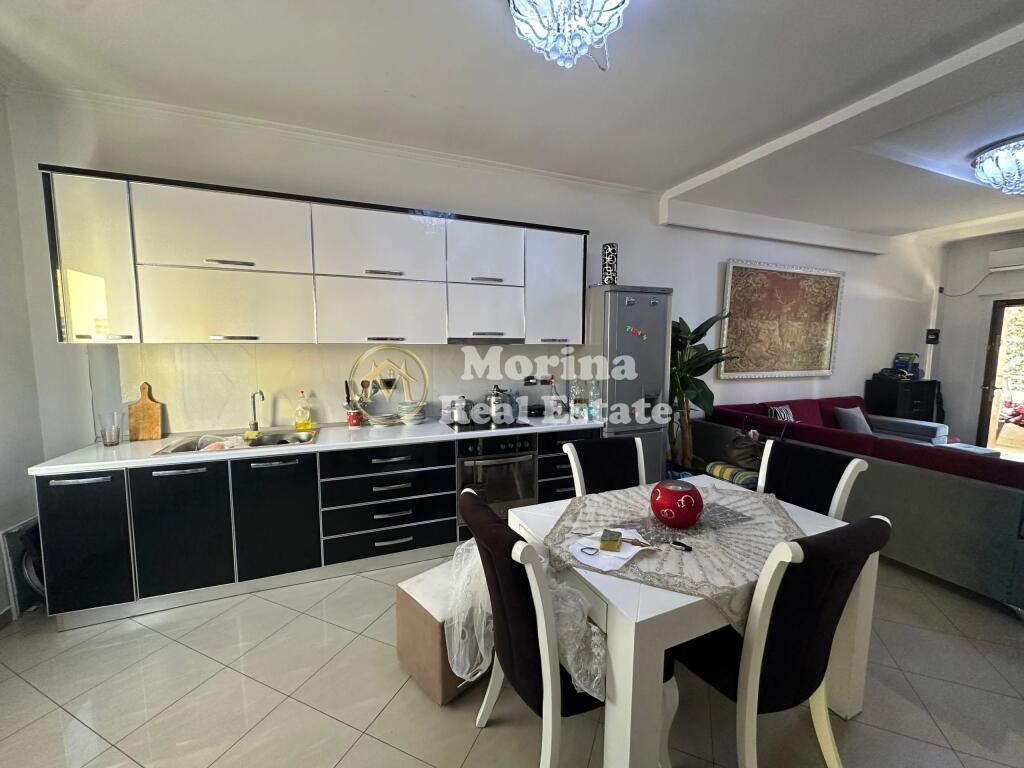 Sale | Villa 8 + 1 | Selitë | 720000 €