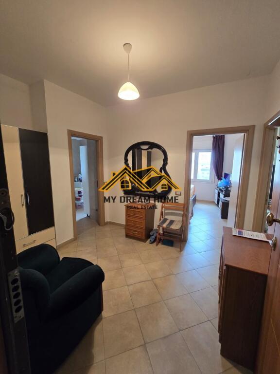 JEPET ME QERA APARTAMENT 1+1 , VIJE E PARE ME DETIN PLAZH!