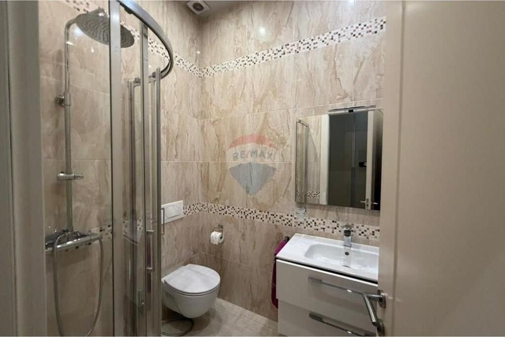 SHESIM APARTAMENT 3+1+2 LIQENI I THATE! !