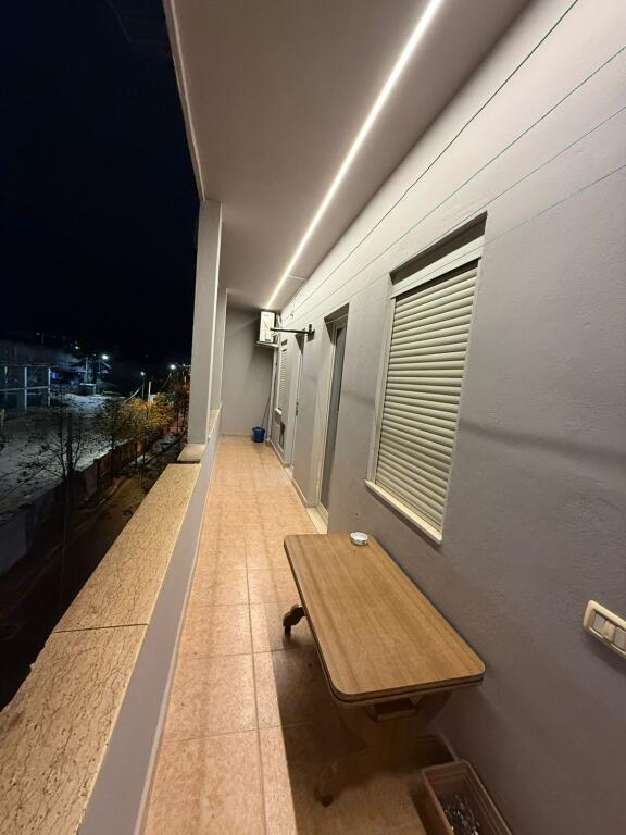 Apartament me qera - Brryli