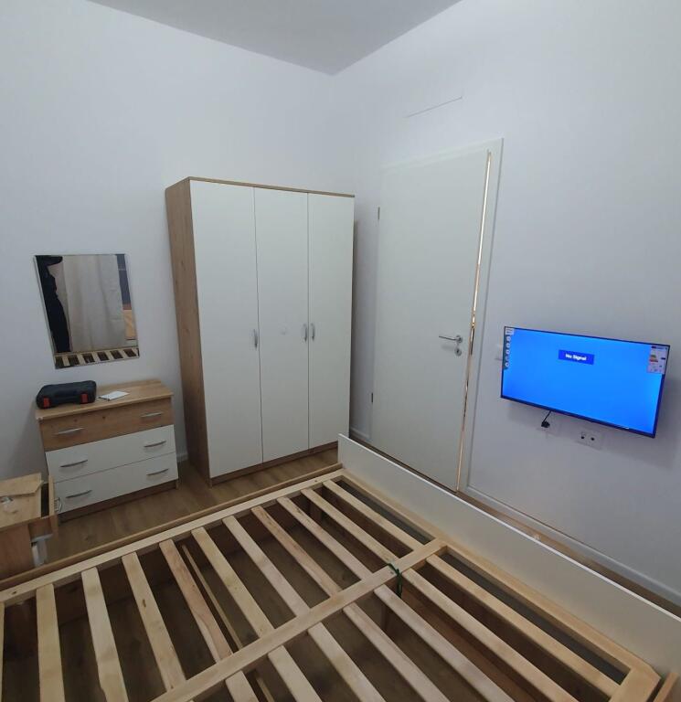 📌 JEPET ME QIRA APARTAMENT 1+1 – REZIDENCA KADIU, ALI DEMI