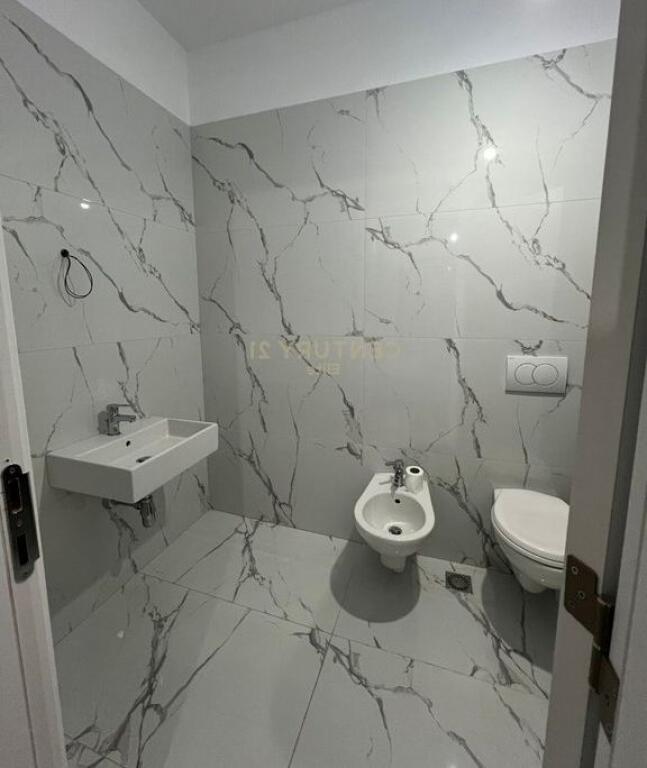 Apartament 2+1 Me Qira në Bulevardi i Ri