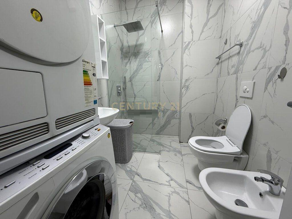 Apartament 2+1 Me Qira te Xhamlliku, Tiranë