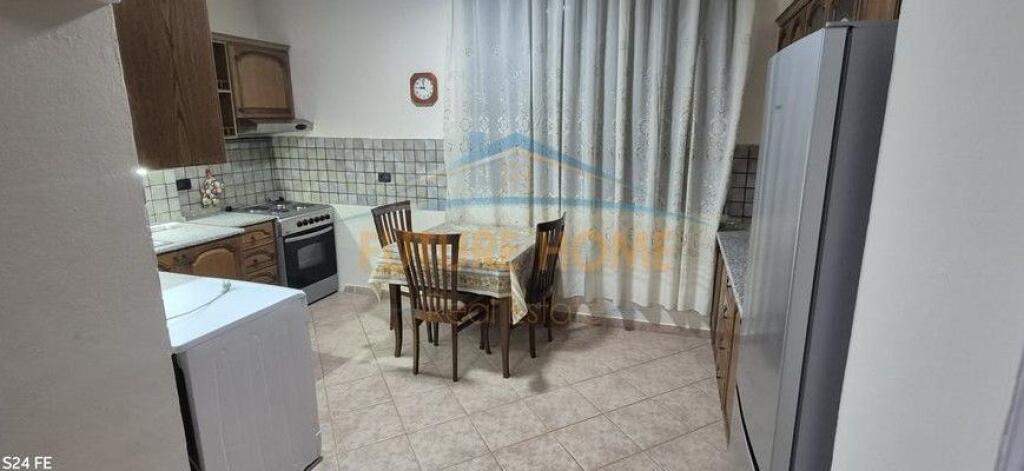 Qira, Apartament 1+1, Pazari i Ri, Tirane.