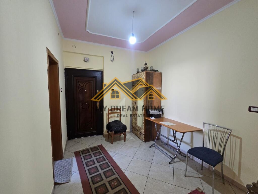 SHITET APARTAMENT 1+1 TEK GJYKATA DURRES
