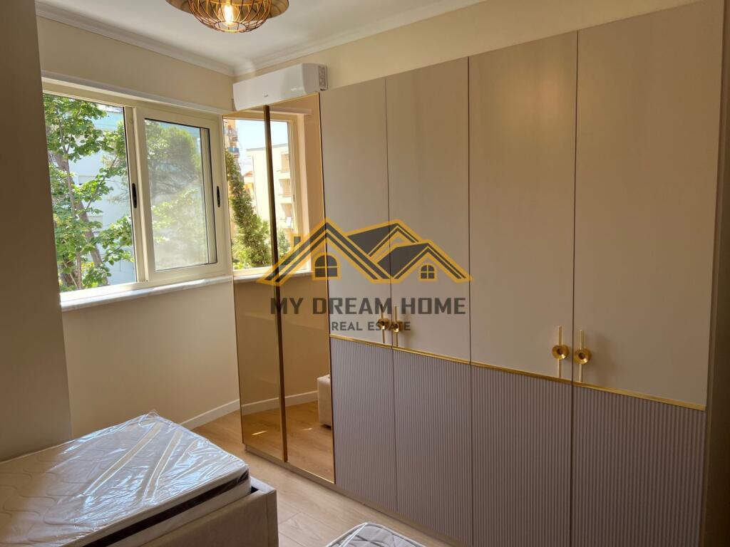 SHITET SUPER APARTAMENT NE GOLEM!