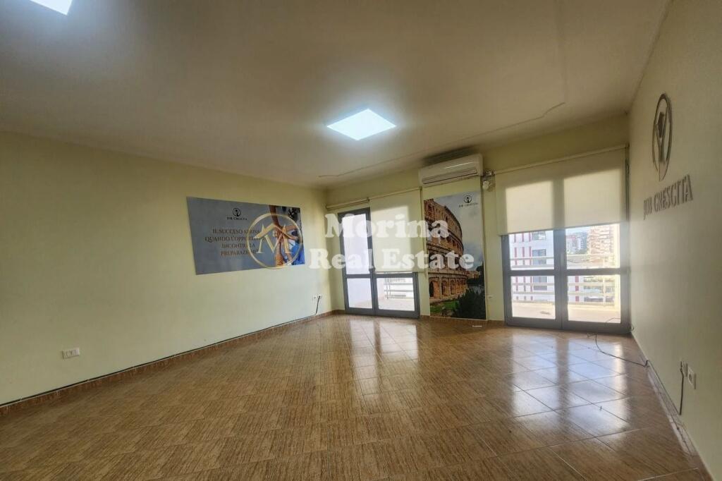 Qera | Ambjent Biznesi | Zogu i Zi | 800 €/muaj