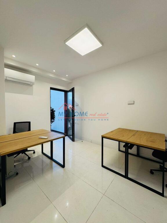Ufficio in affitto presso Garden Building Tirane