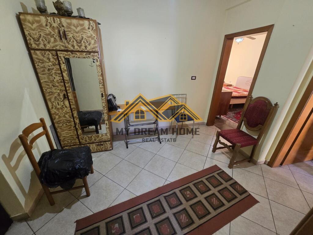 SHITET APARTAMENT 1+1 TEK GJYKATA DURRES