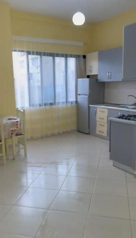 Apartament me qera 1+1 - 📍Vasil Shanto