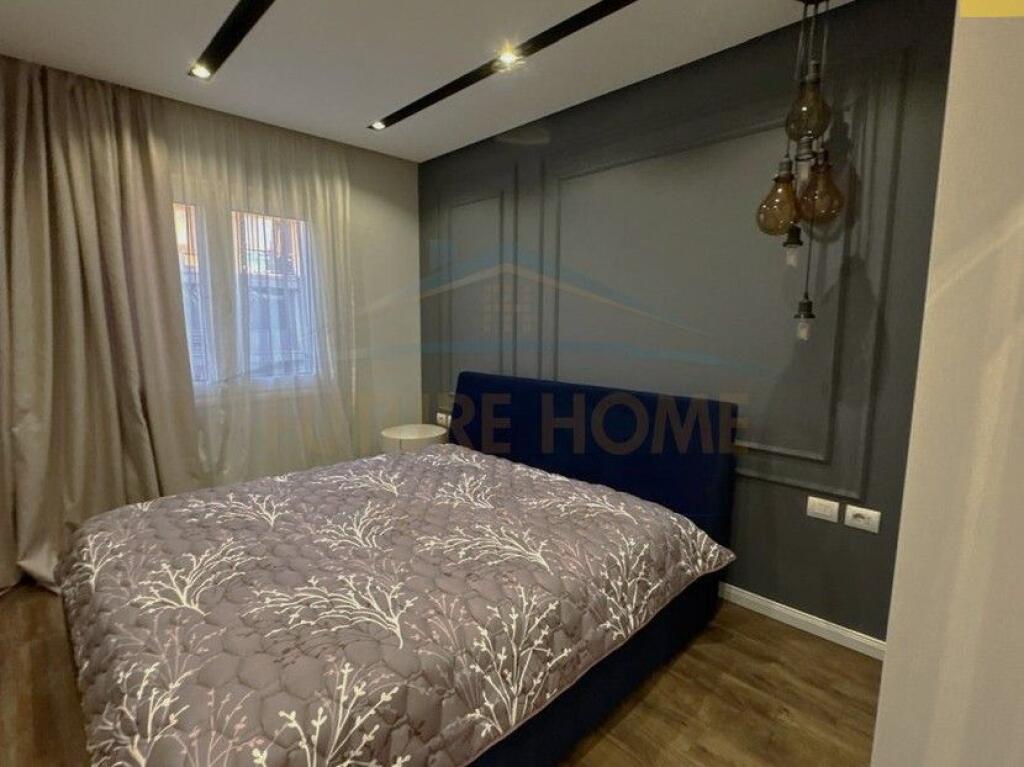 Qera, Apartament 3+1+2 +Post Parkimi, Qendër