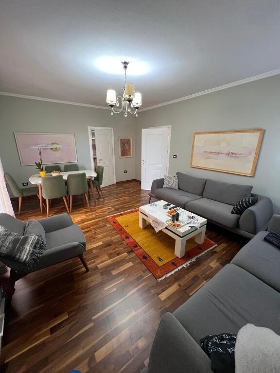 Super 3+1+2 apartment for sale Dibres St.