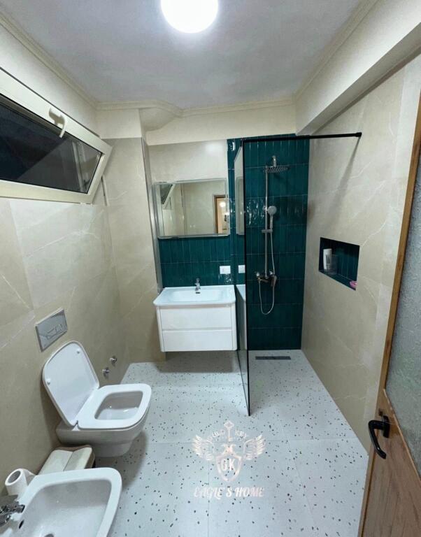 🏡 APPARTAMENTO IN AFFITTO  • 3+1 con 2 balconi, cucina separata + posto auto ☎️ 