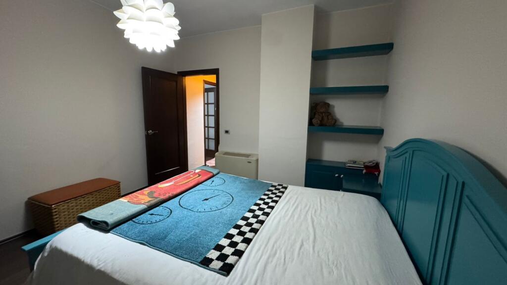 Shitet Apartament (2+1) ne Yzberisht