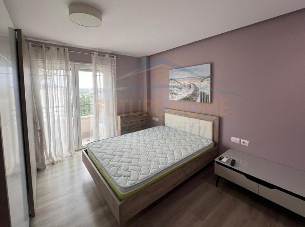 Qera, Apartament 3+1+2+Post Parkimi, SunRise Residence, Tiranë..