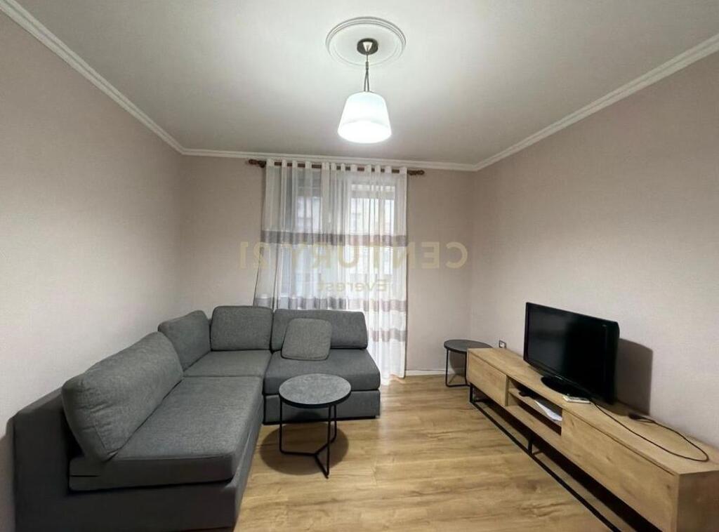 Brryli, Japim Apartment 2+1 Per Qira