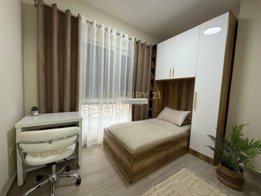 Apartament 2+1 Me Qira te Xhamlliku, Tiranë