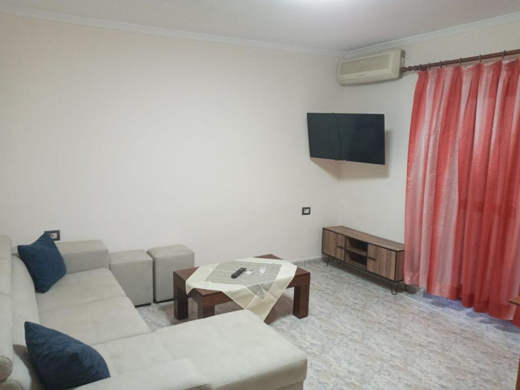 🏠 JEPET APARTAMENT 1+1 ME QERA – MYSLYM SHYR