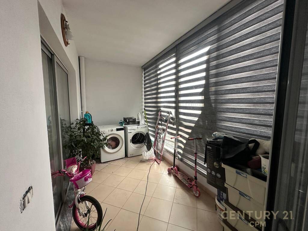 Apartment 1+1 For Sale in Kamez Center, Tirana