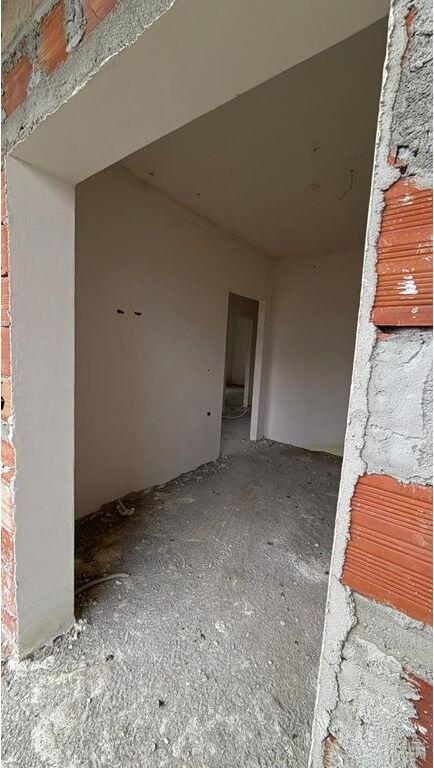 NDËRTESË + TRUALL PËR SHITJE – BUÇIMAS, POGRADEC !!! 98,000 €