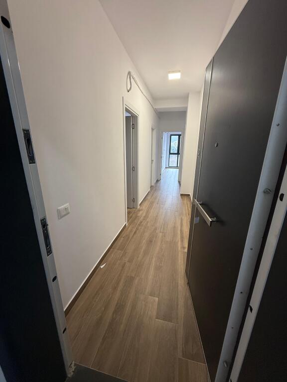 Jepet me qira apartament 2+1 per zyra – Farmacia 10